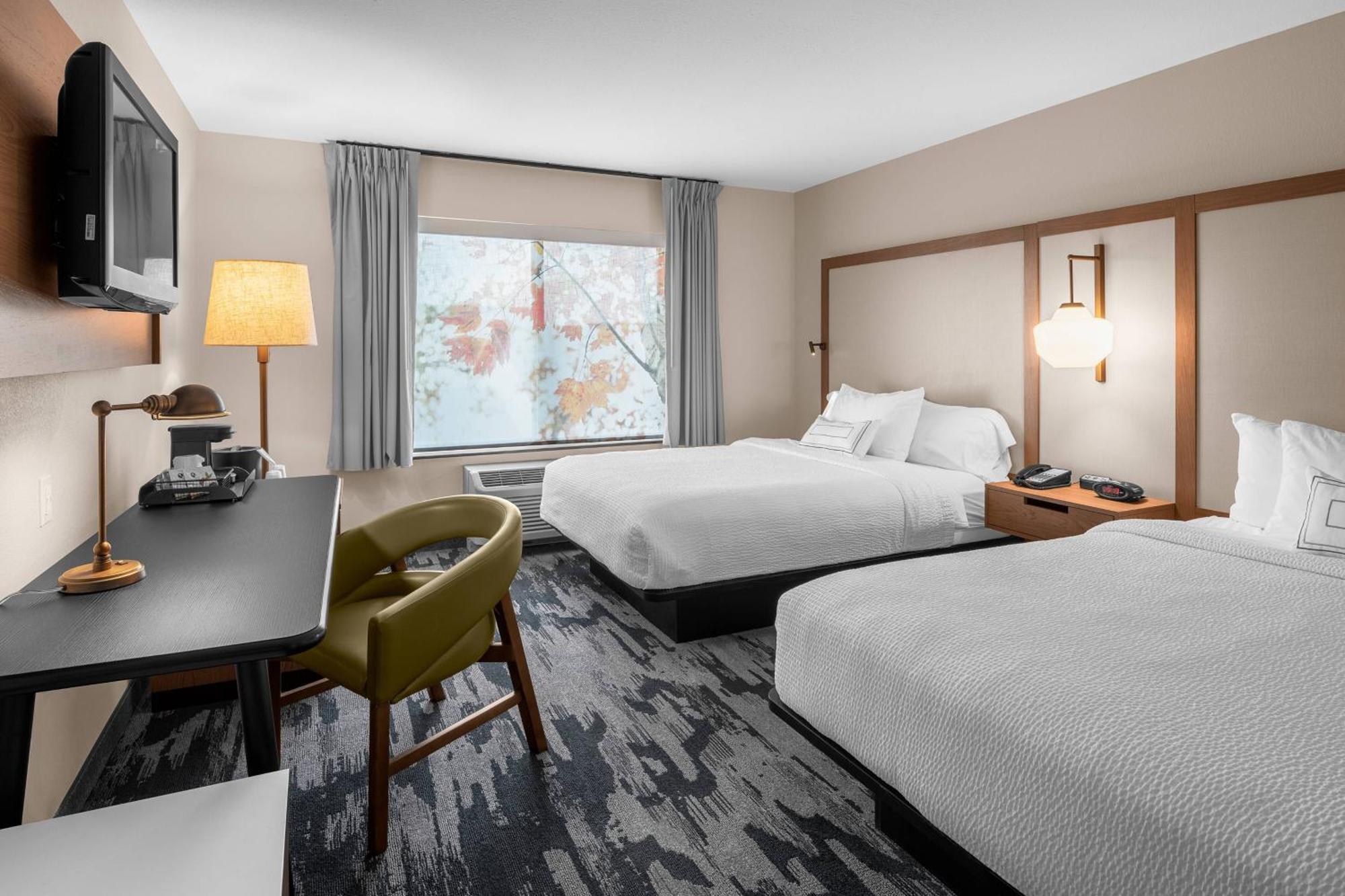 Fairfield By Marriott & Hilliard 3*