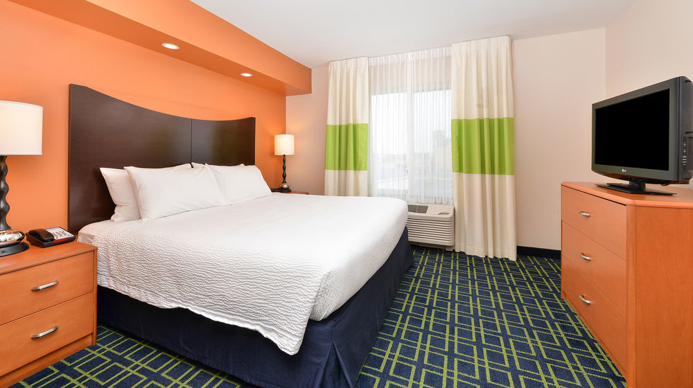 Fairfield By Marriott & Hilliard Hotel