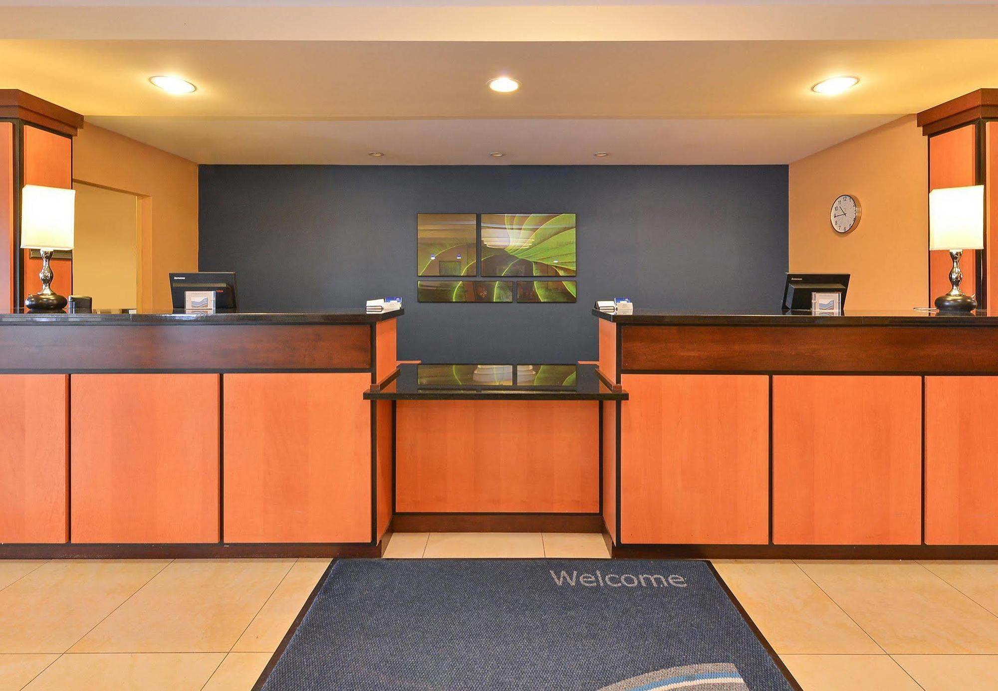 Fairfield By Marriott & Hilliard 3*