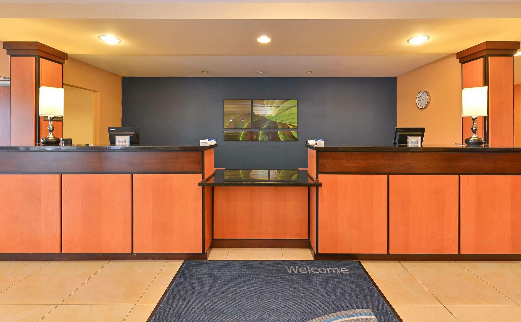 Fairfield By Marriott & Hilliard Hotel