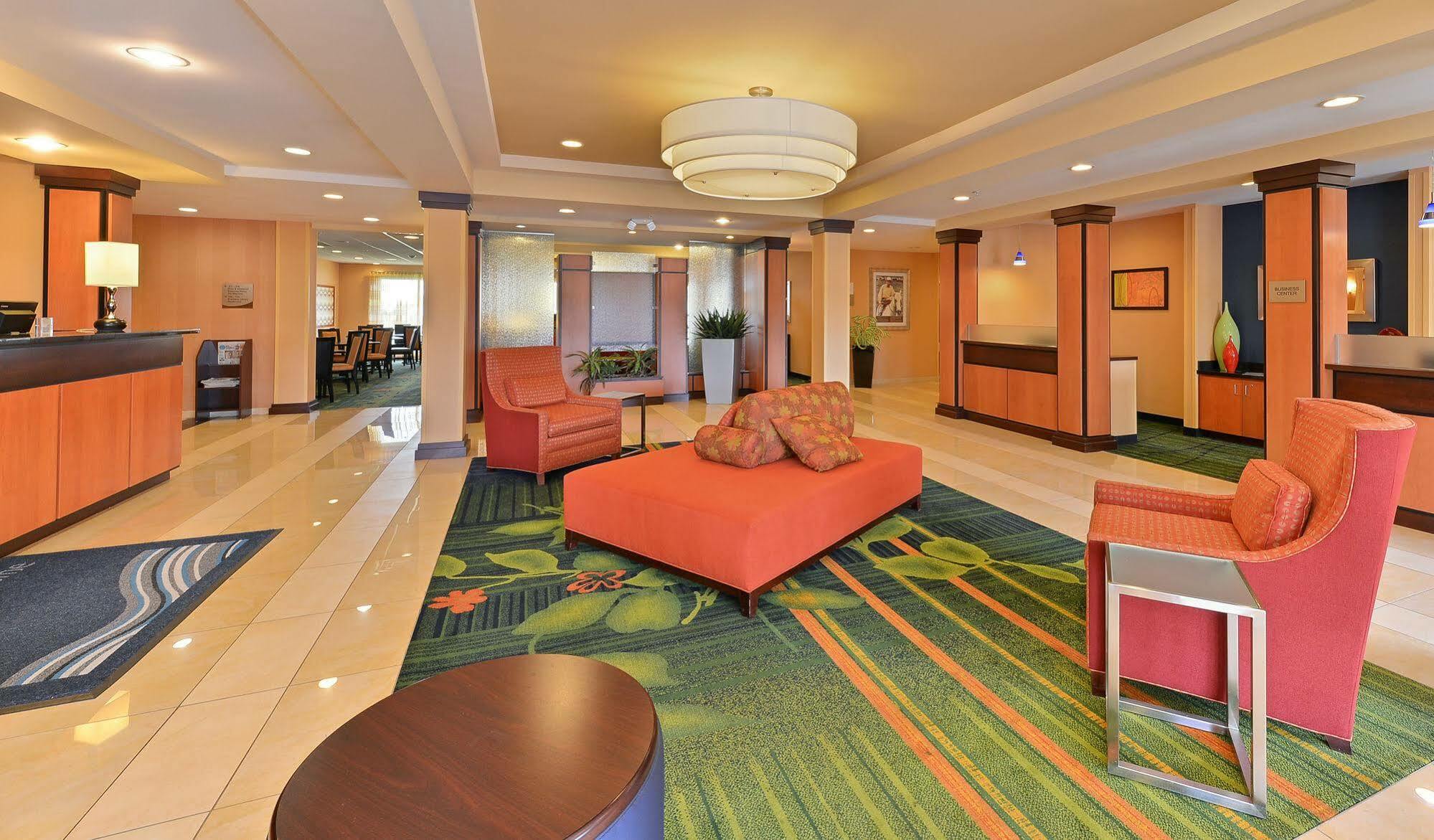 Fairfield By Marriott & Hilliard Hotel