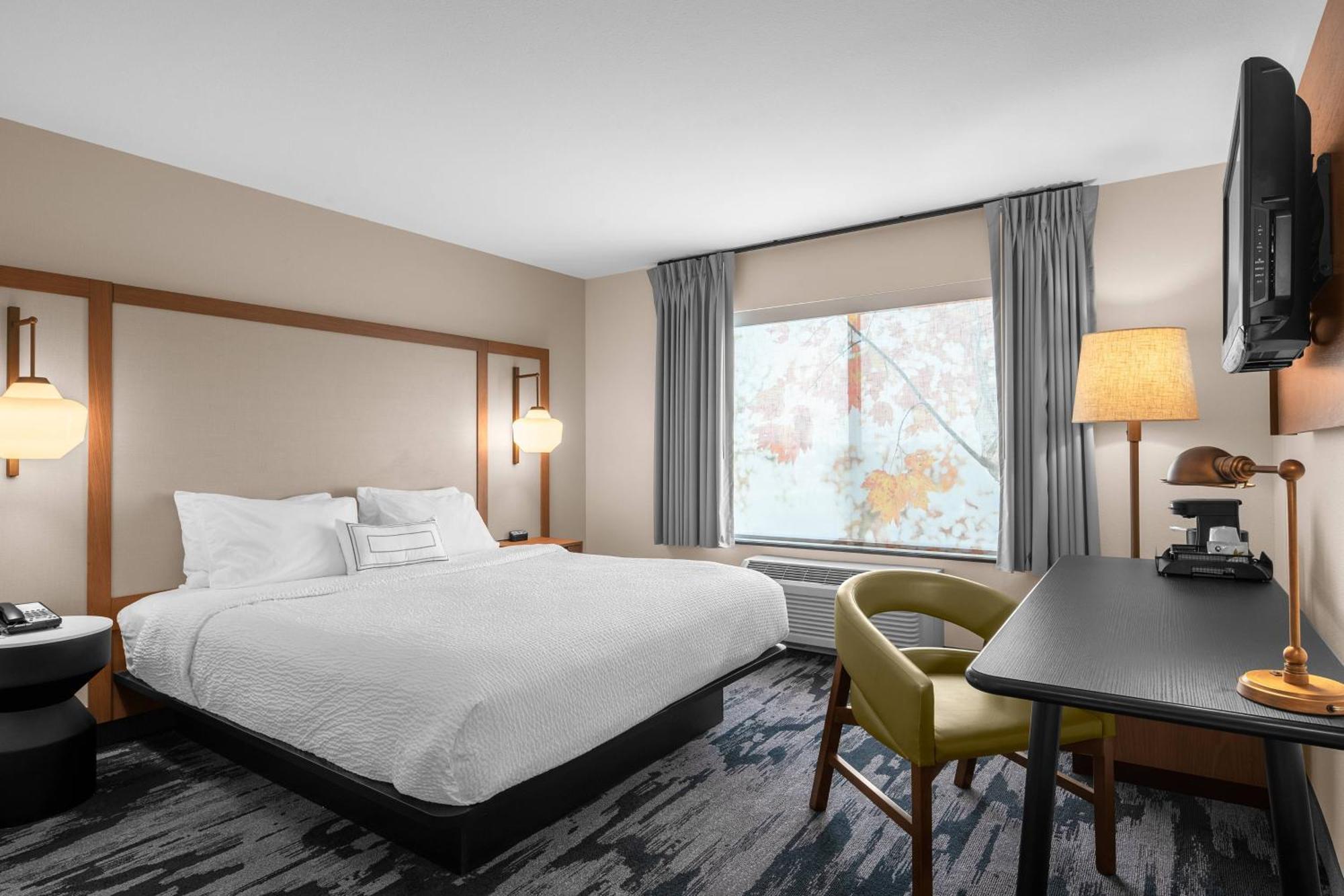Hotel Fairfield By Marriott & Hilliard