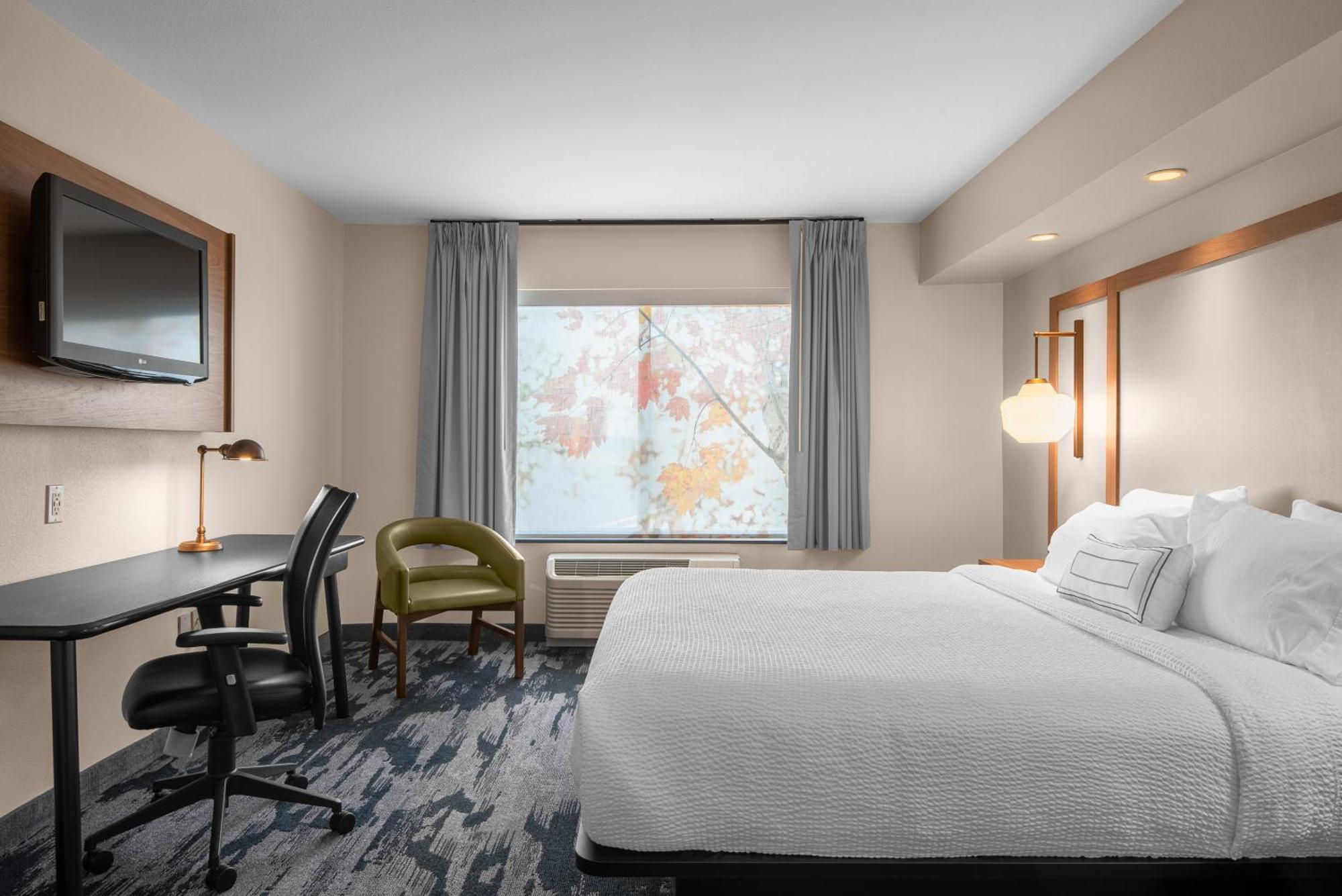 Hotel Fairfield By Marriott & Hilliard