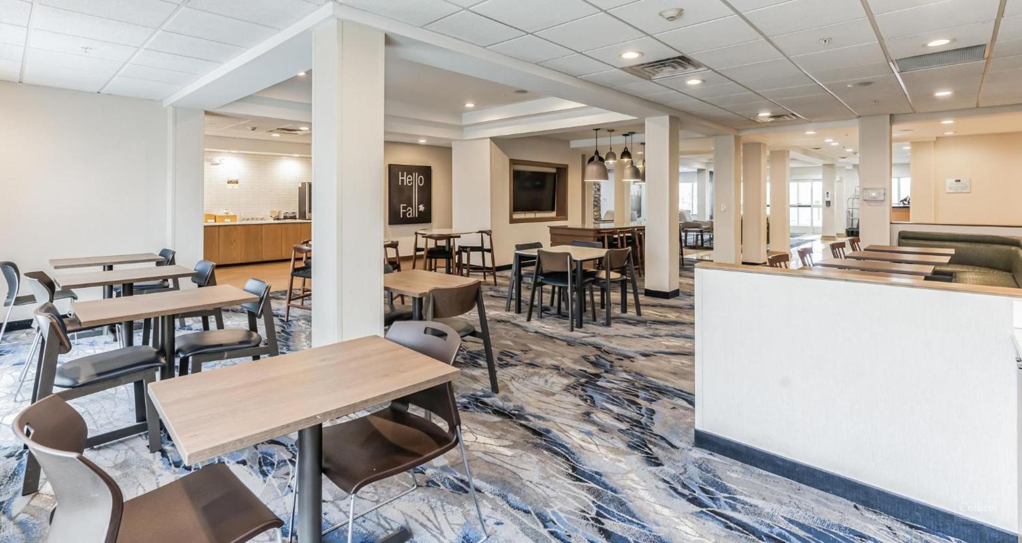 Hotel Fairfield By Marriott & Hilliard